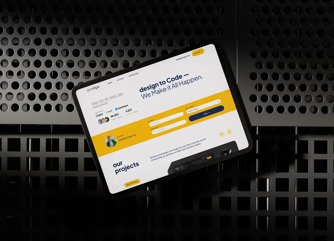 Saas Design 14 Mockup 13